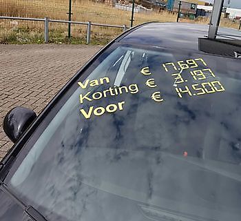 Autodealer prijsstickers - Spandoekstore.com reclameuitingen