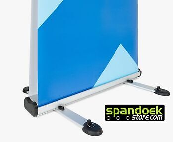 Outdoor roll-up banner - Spandoekstore.com reclameuitingen