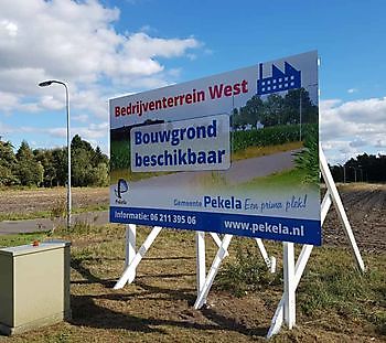 Bouwbord gemeente Pekela - Spandoekstore.com reclameuitingen