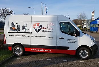bedrijfswagens Mobi-care Stadskanaal - Spandoekstore.com reclameuitingen
