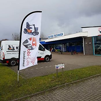 Beachflag mobi-care Stadskanaal - Spandoekstore.com reclameuitingen